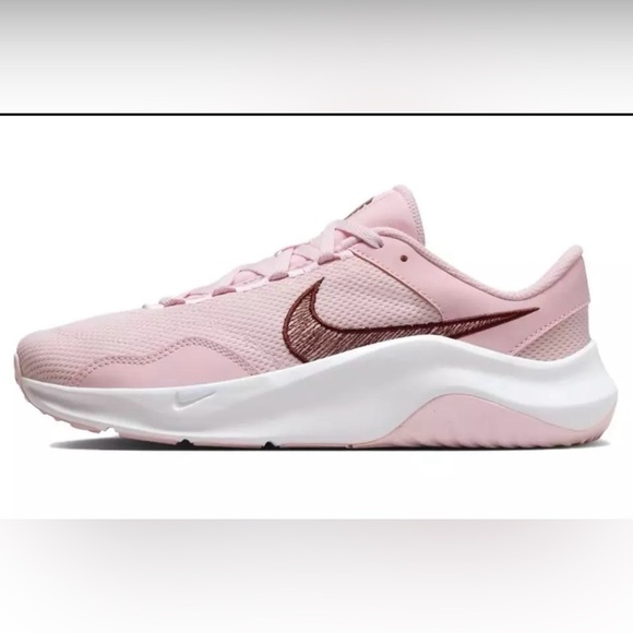 Nike Women's Legend Essential 3, Size 11.5 in Pink - Picture 1 of 6